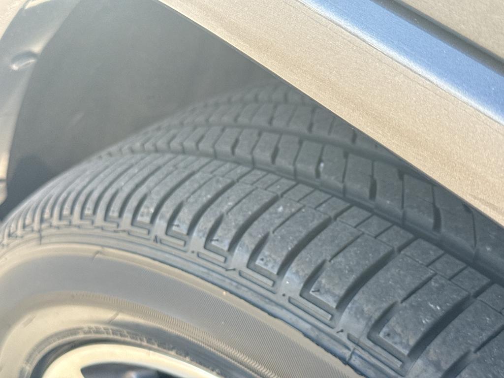 used 2018 Jeep Grand Cherokee car, priced at $16,995