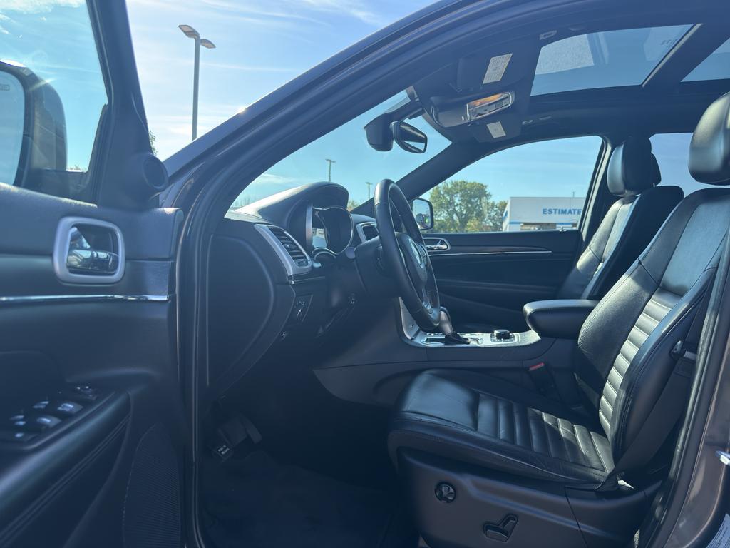 used 2018 Jeep Grand Cherokee car, priced at $16,995