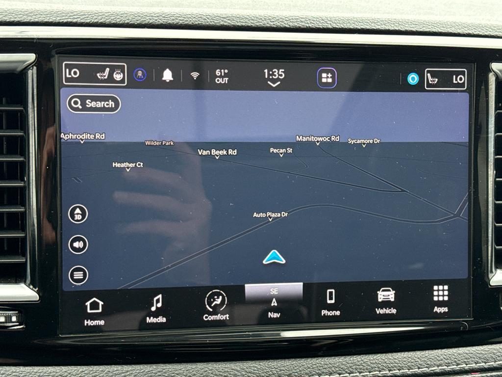 used 2023 Chrysler Pacifica car, priced at $28,995