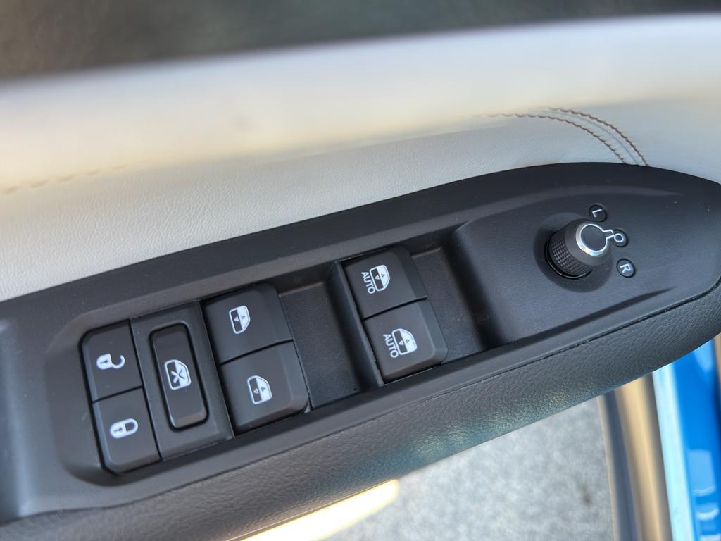 new 2025 Jeep Compass car, priced at $34,216