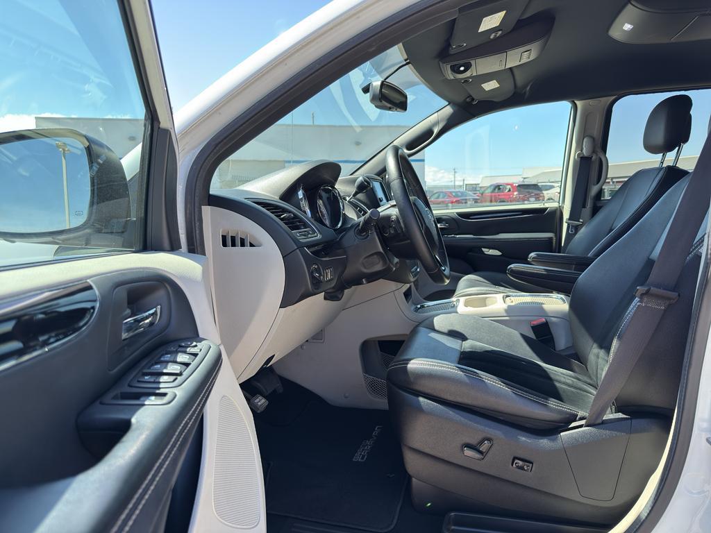used 2017 Dodge Grand Caravan car, priced at $12,995