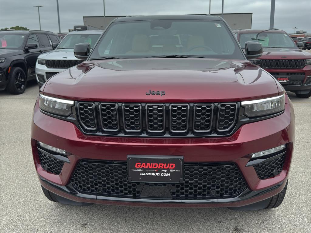 new 2025 Jeep Grand Cherokee car, priced at $67,669