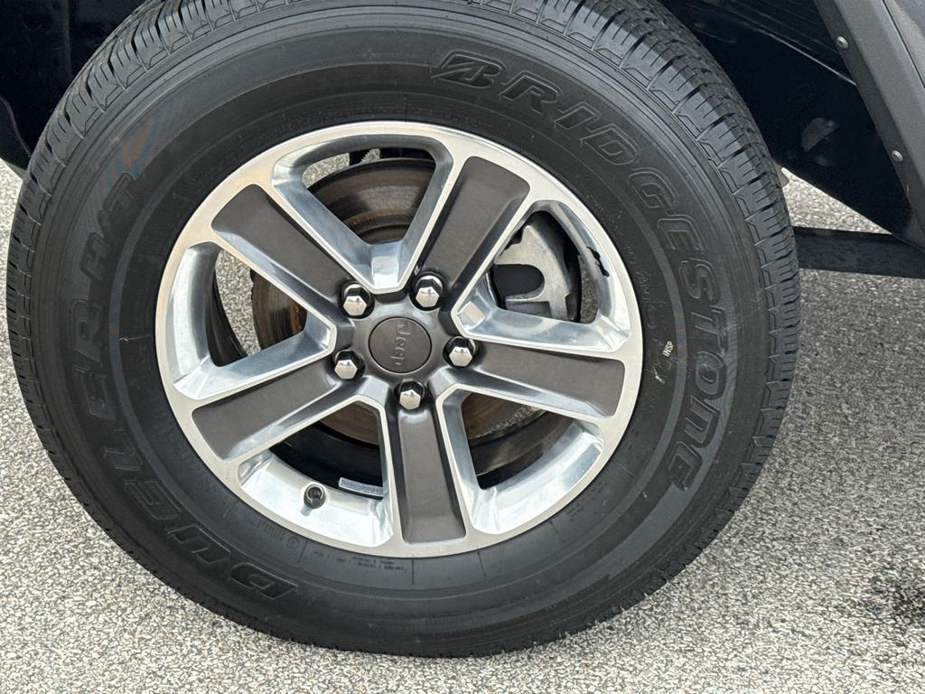 used 2021 Jeep Wrangler Unlimited car, priced at $32,695