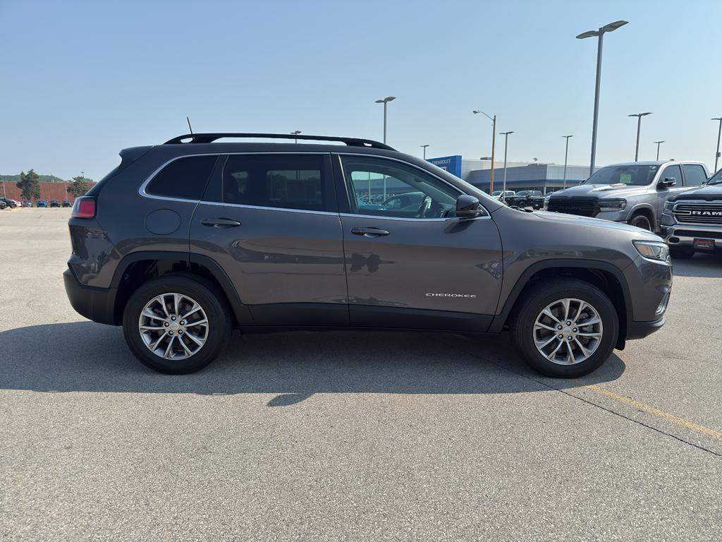 used 2022 Jeep Cherokee car, priced at $23,995