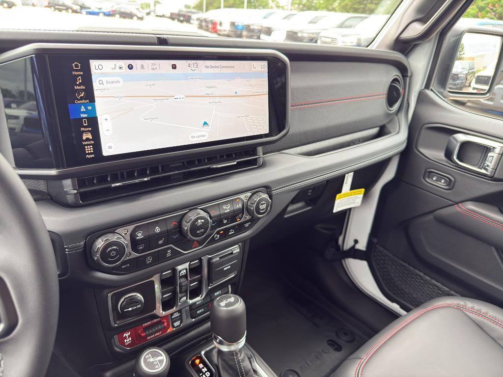 new 2025 Jeep Wrangler car, priced at $69,170