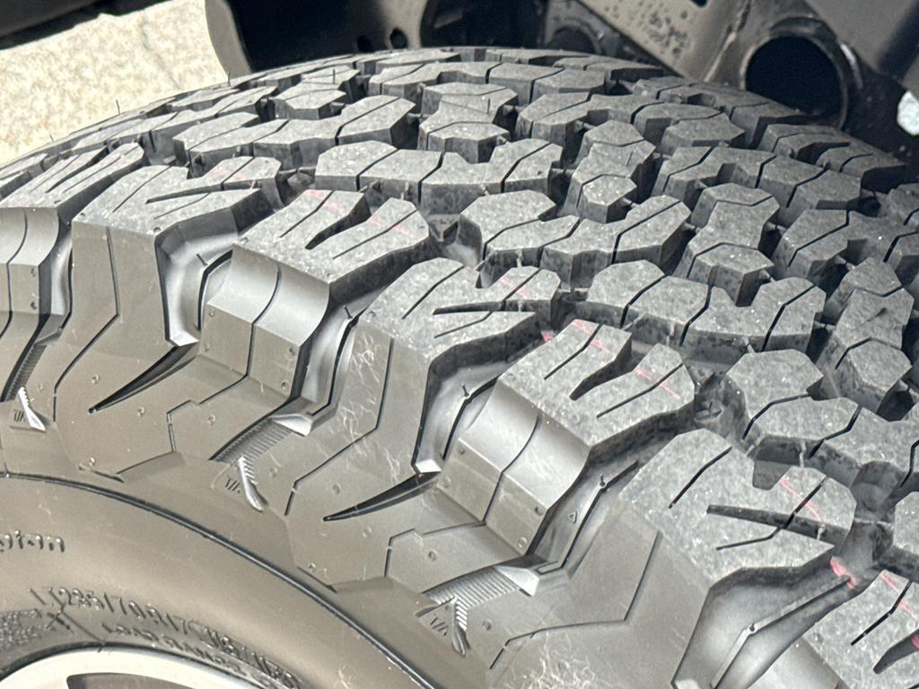 new 2025 Jeep Wrangler car, priced at $69,170