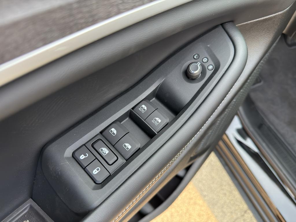 new 2025 Jeep Grand Cherokee L car, priced at $49,920