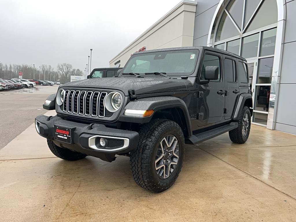 new 2025 Jeep Wrangler car, priced at $61,369