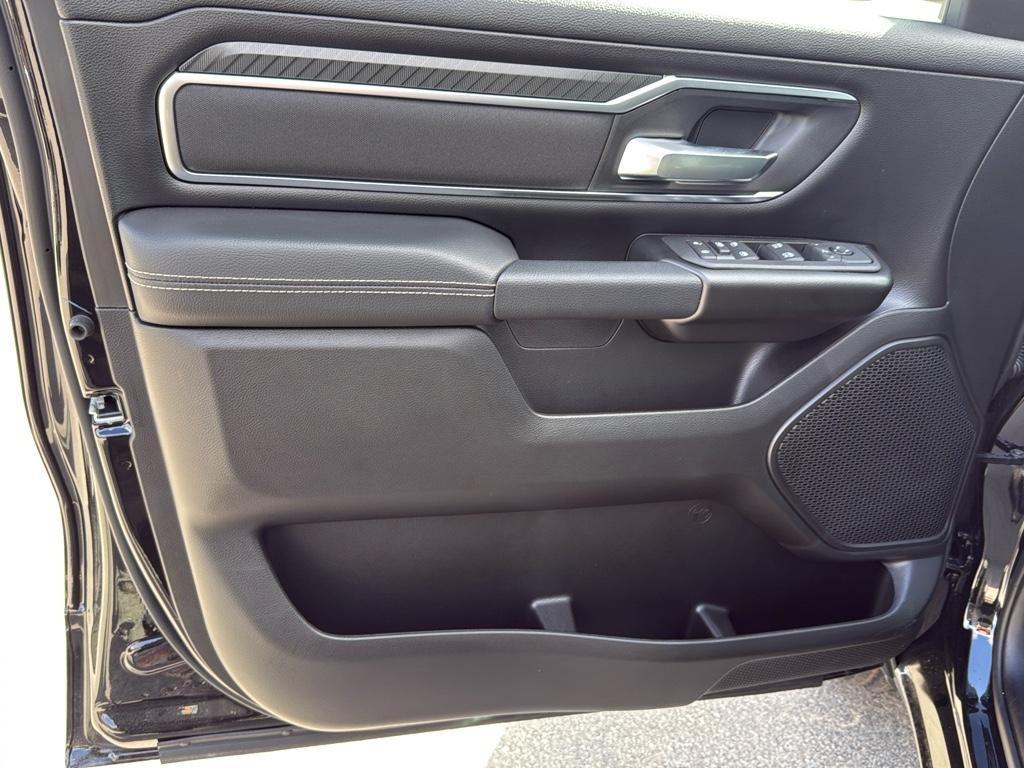 new 2025 Ram 1500 car, priced at $58,822
