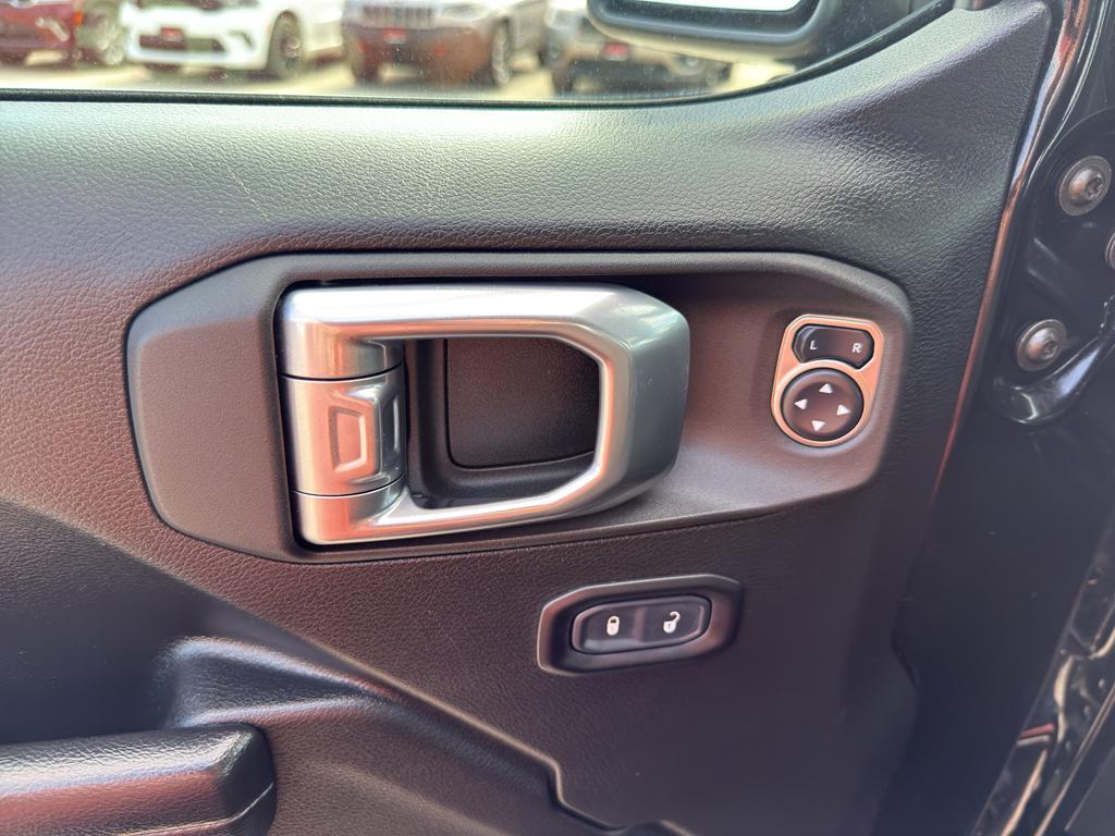 used 2021 Jeep Wrangler Unlimited car, priced at $29,495