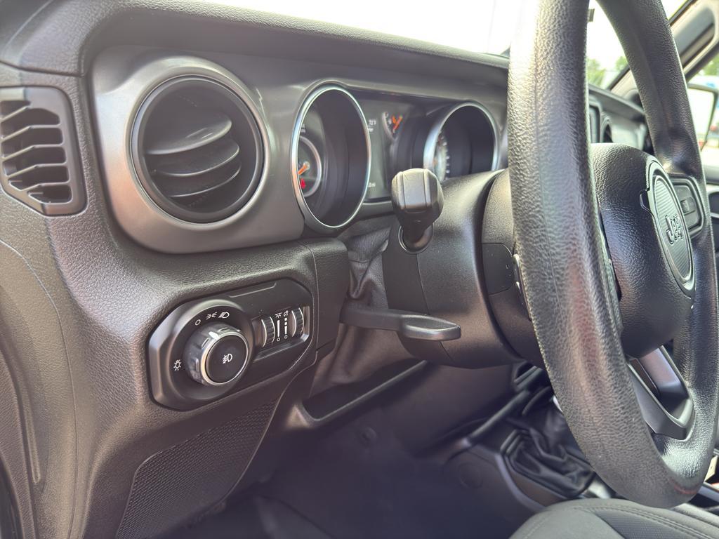 used 2021 Jeep Wrangler Unlimited car, priced at $29,495