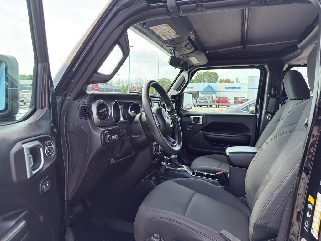 used 2021 Jeep Wrangler Unlimited car, priced at $29,495