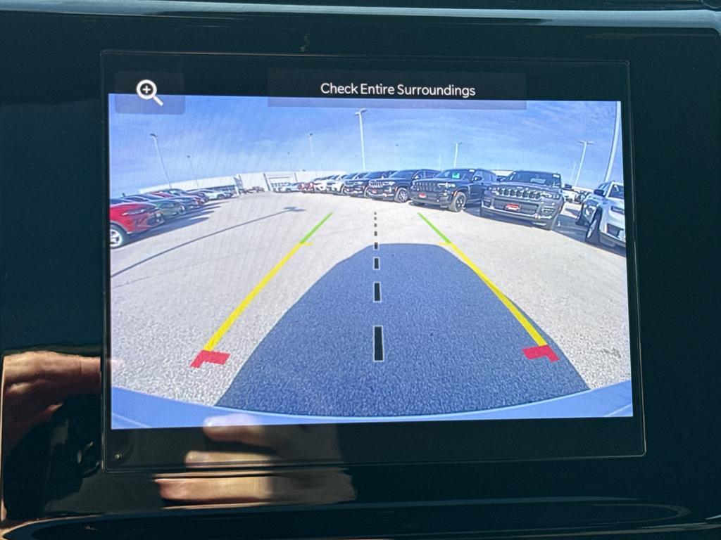 used 2024 Jeep Grand Cherokee car, priced at $31,595