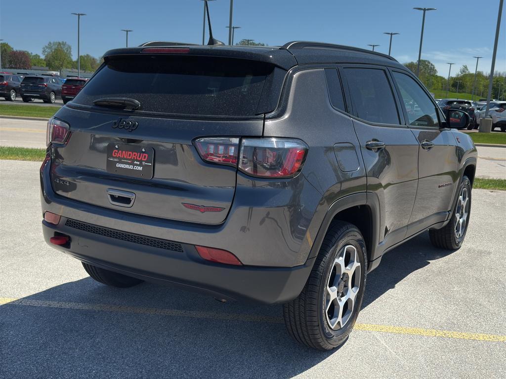 used 2022 Jeep Compass car, priced at $23,995