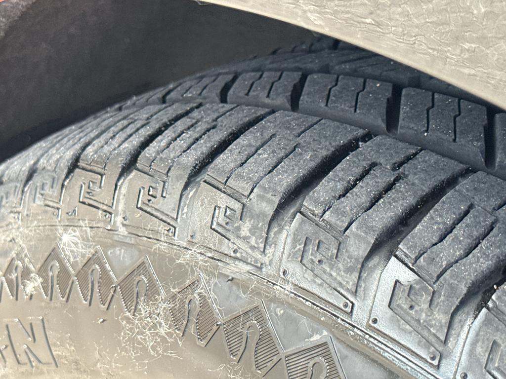used 2023 Chrysler Pacifica car, priced at $30,295