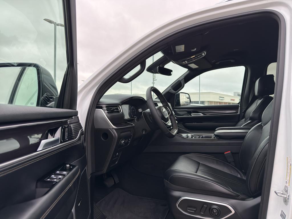 used 2024 Jeep Wagoneer car, priced at $51,795