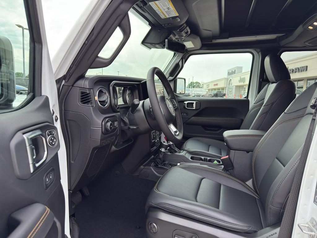 new 2025 Jeep Wrangler car, priced at $60,742