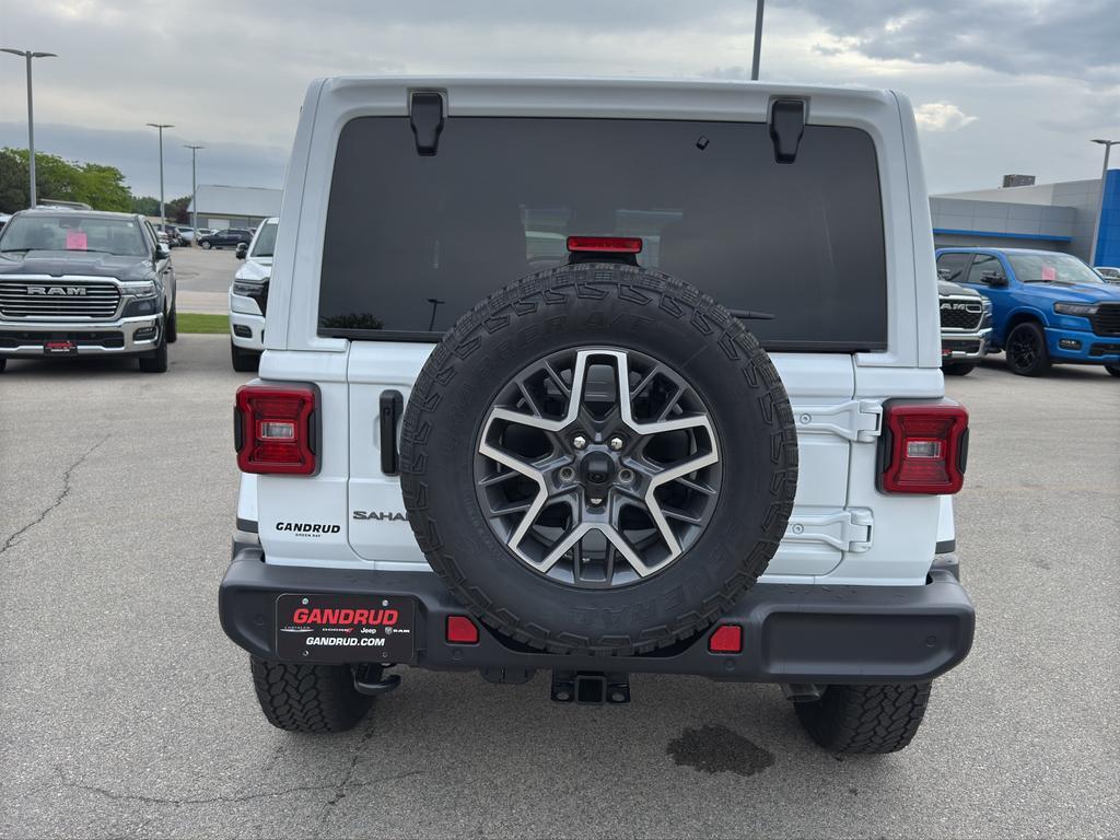 new 2025 Jeep Wrangler car, priced at $60,742