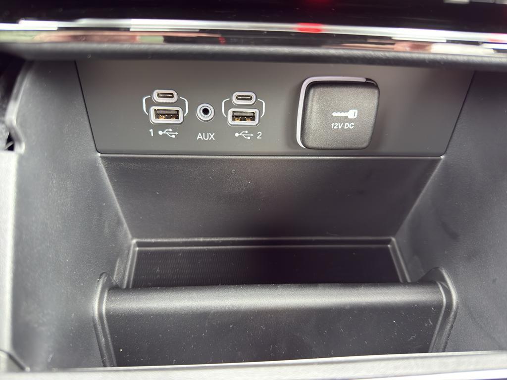 new 2025 Jeep Grand Cherokee car, priced at $46,137
