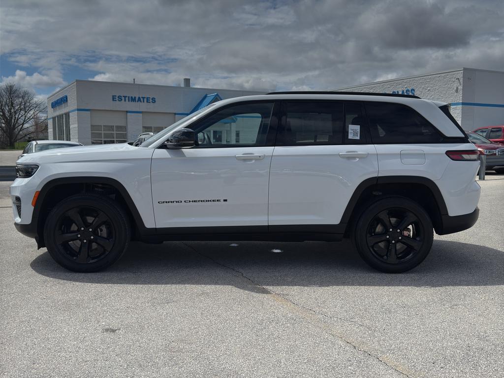 used 2023 Jeep Grand Cherokee car, priced at $35,295