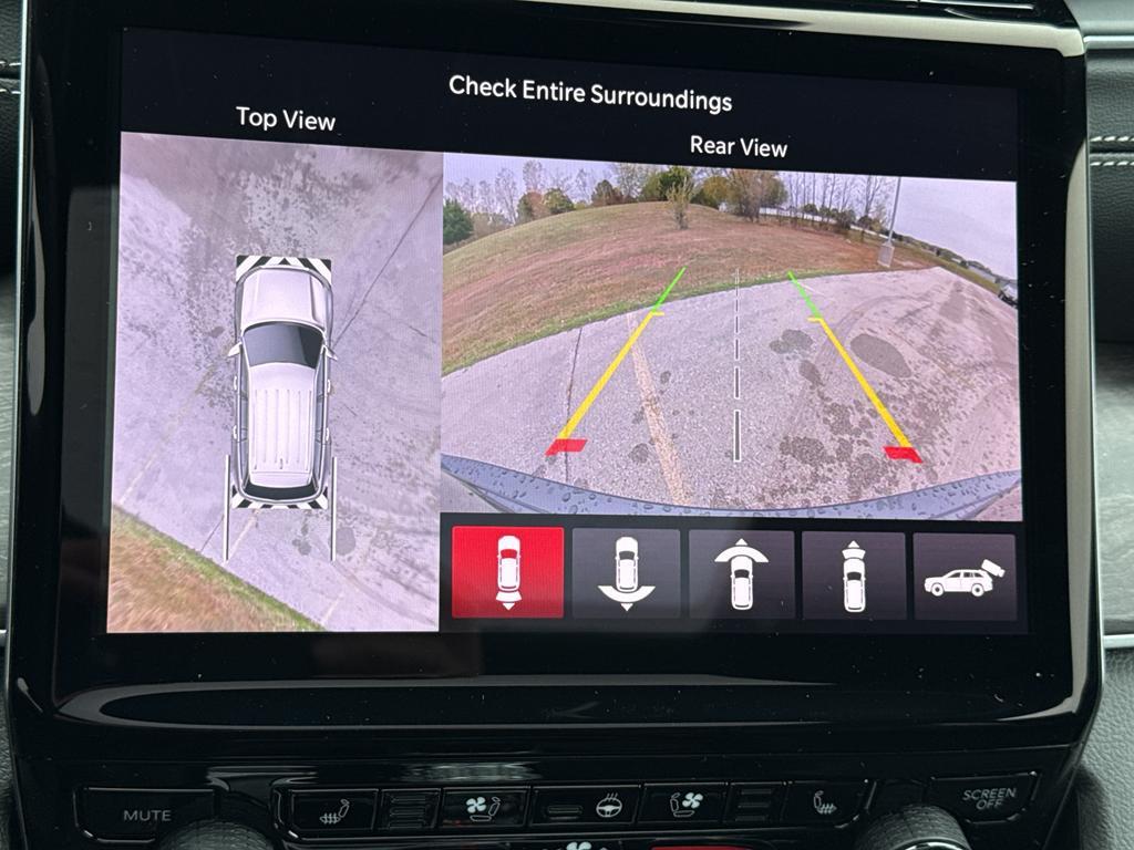 new 2025 Jeep Grand Cherokee car, priced at $56,209