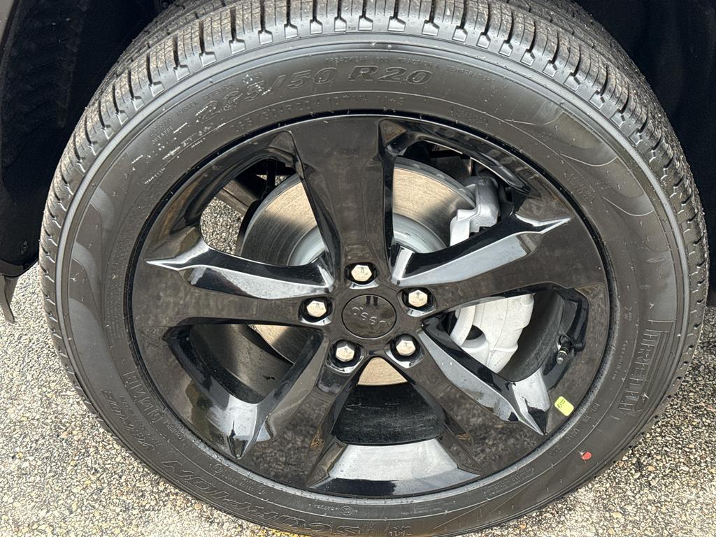 new 2025 Jeep Grand Cherokee car, priced at $56,209