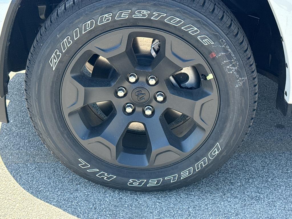 new 2025 Ram 1500 car, priced at $61,505