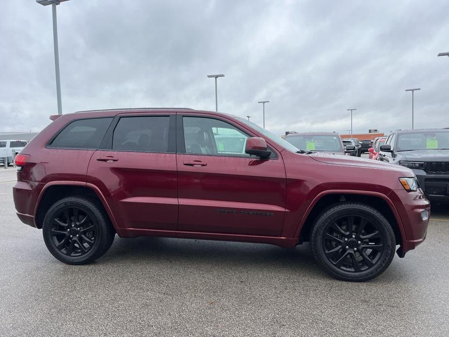 used 2017 Jeep Grand Cherokee car, priced at $19,495