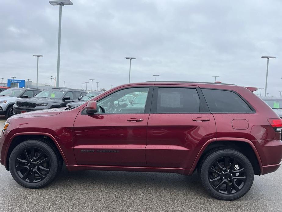 used 2017 Jeep Grand Cherokee car, priced at $19,495