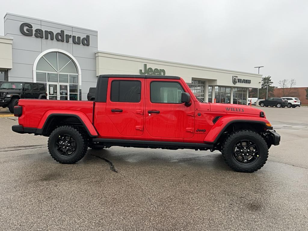 new 2025 Jeep Gladiator car, priced at $51,499