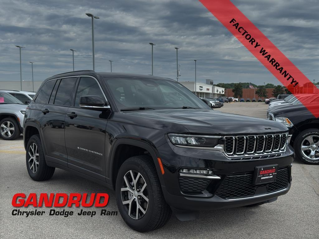 used 2024 Jeep Grand Cherokee car, priced at $39,995