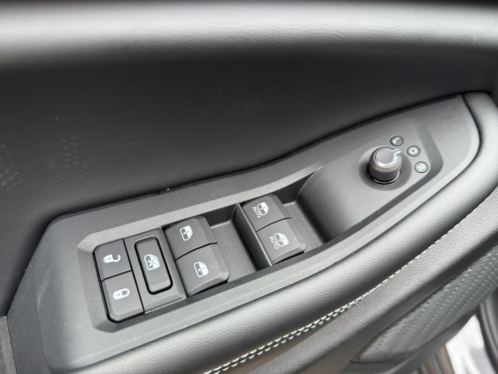 new 2025 Jeep Grand Cherokee L car, priced at $53,083