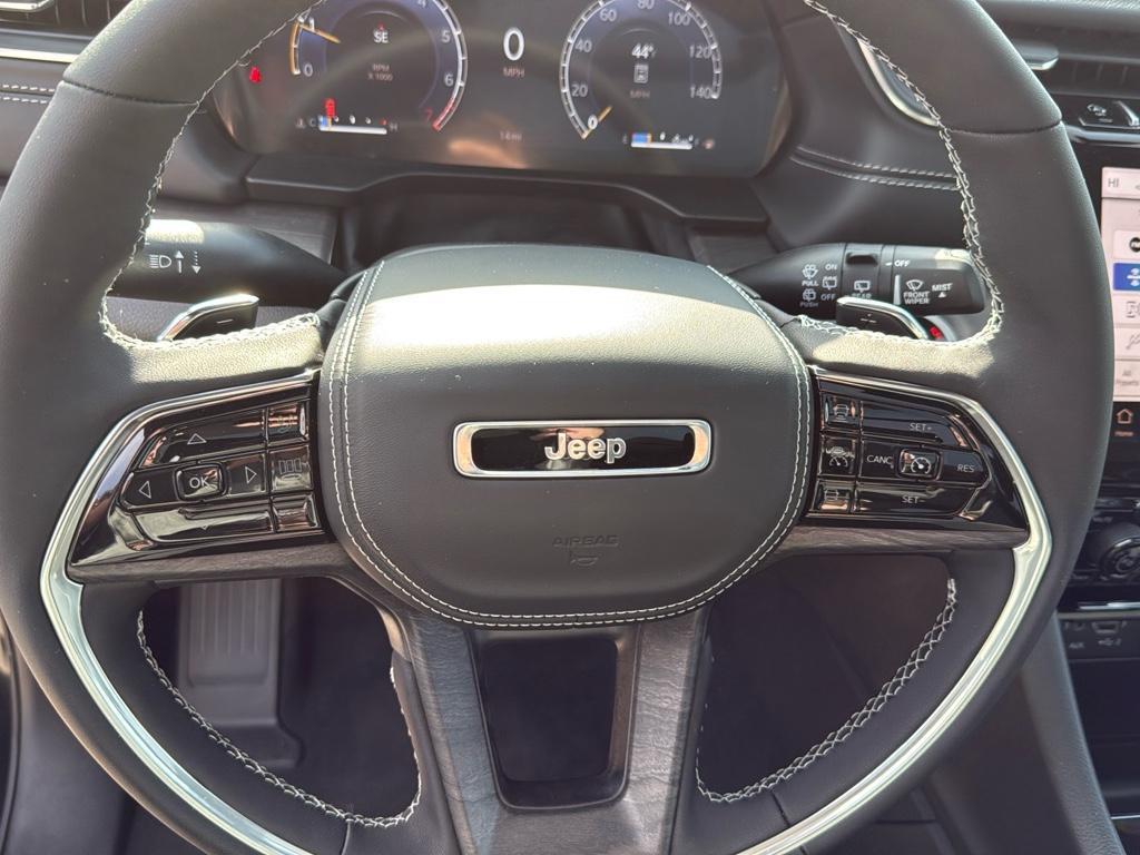 new 2025 Jeep Grand Cherokee L car, priced at $60,745