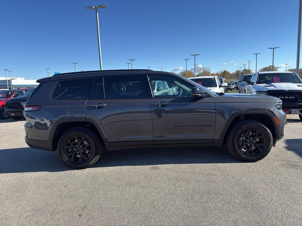 used 2025 Jeep Grand Cherokee L car, priced at $39,195