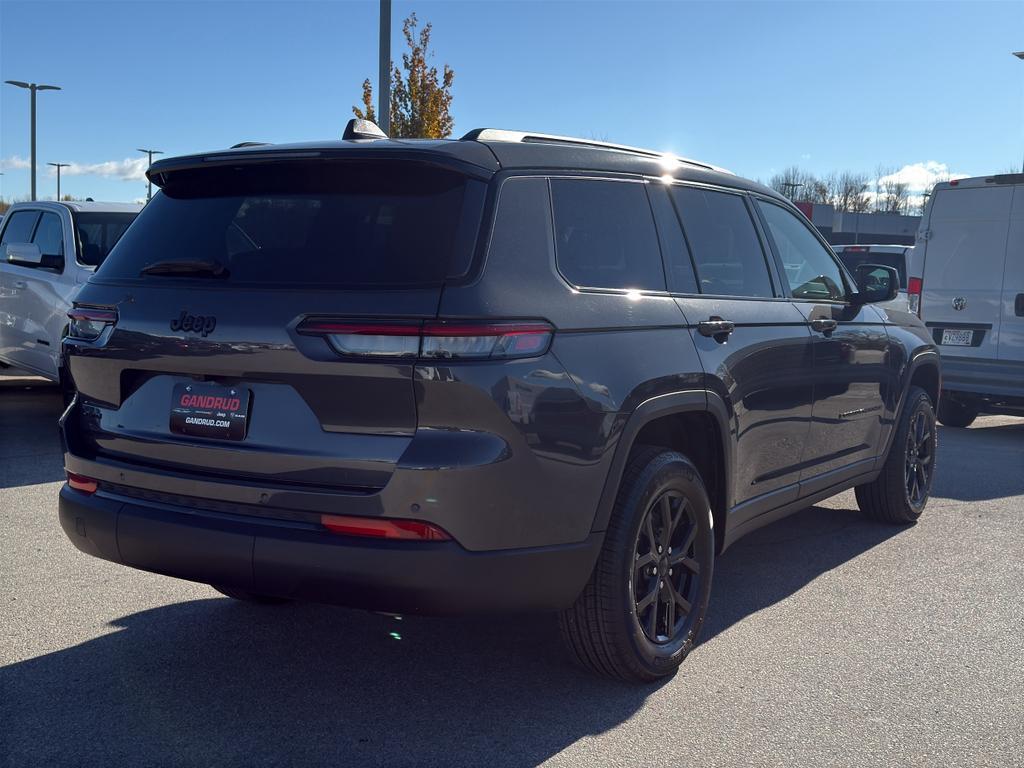 used 2025 Jeep Grand Cherokee L car, priced at $39,195