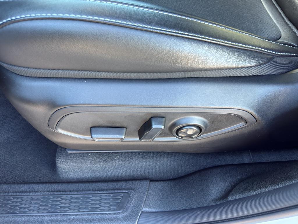 new 2025 Jeep Grand Cherokee L car, priced at $47,482