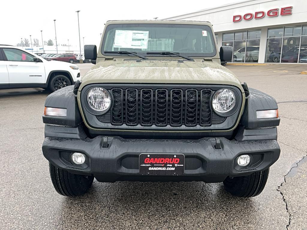 new 2025 Jeep Wrangler car, priced at $38,499