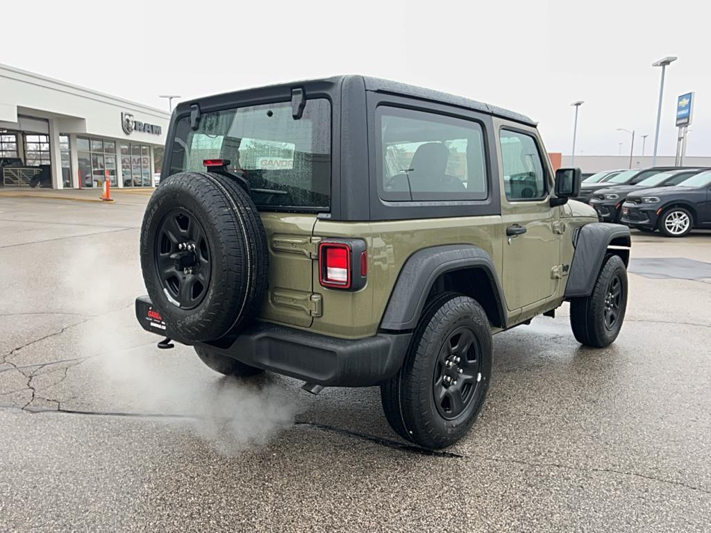 new 2025 Jeep Wrangler car, priced at $38,499