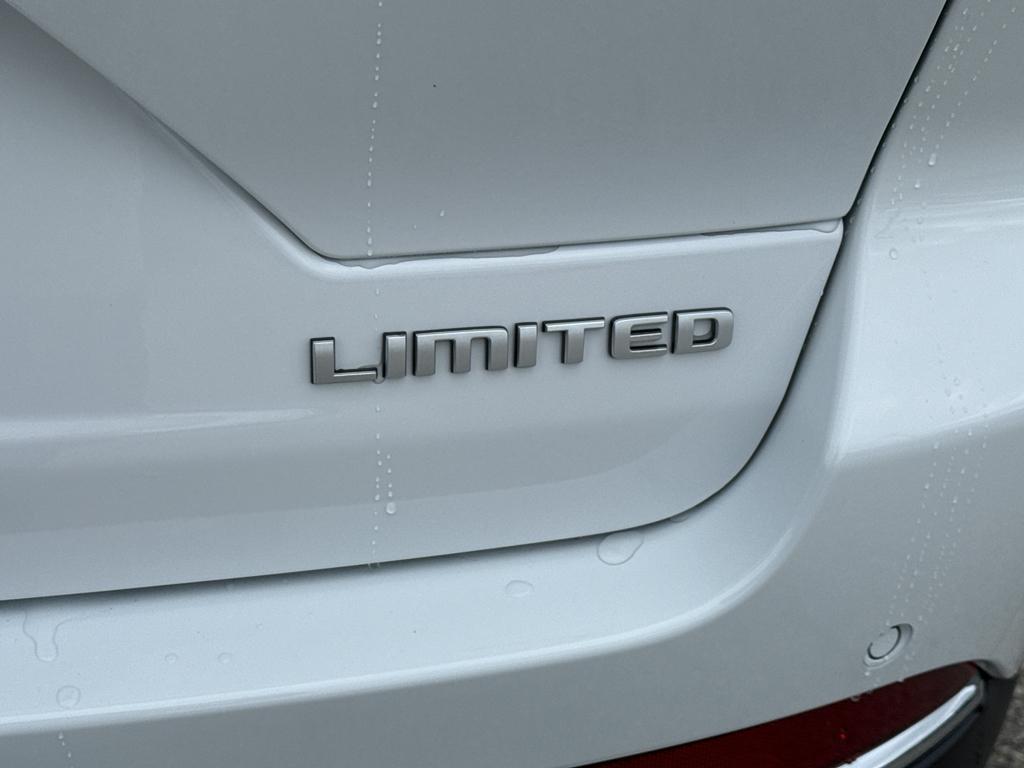 new 2025 Jeep Grand Cherokee car