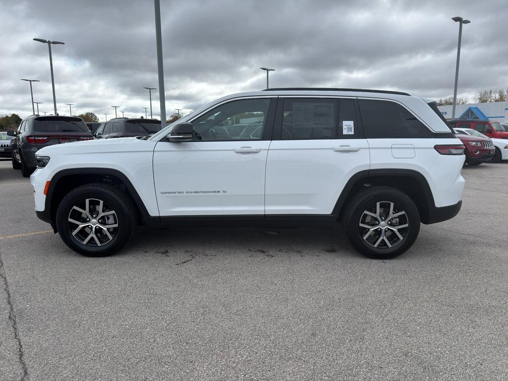 new 2025 Jeep Grand Cherokee car