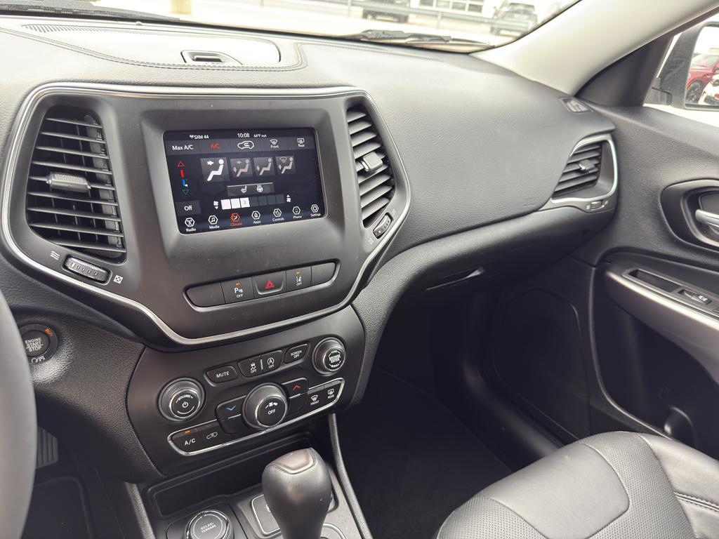 used 2021 Jeep Cherokee car, priced at $24,595