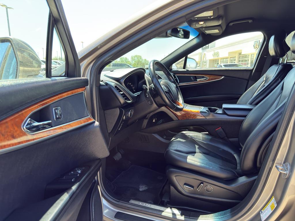 used 2017 Lincoln MKX car, priced at $17,495
