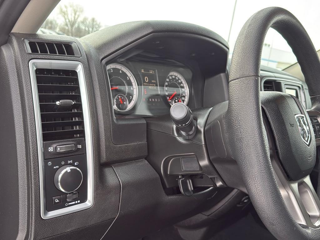 used 2022 Ram 1500 Classic car, priced at $27,595