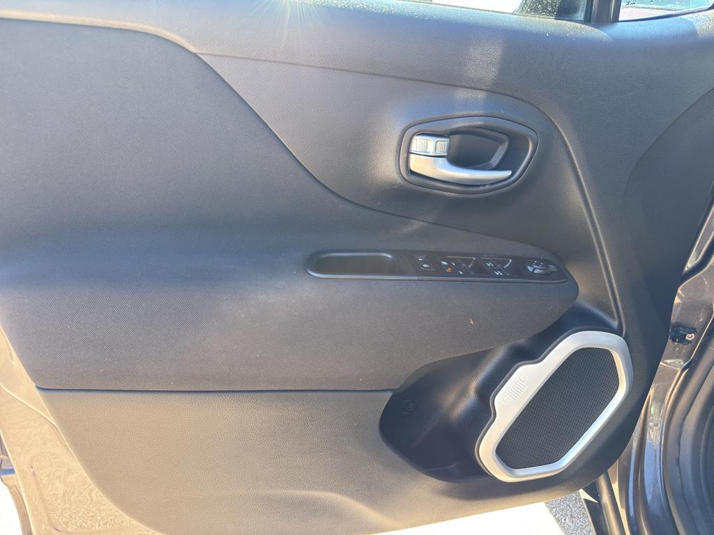 used 2019 Jeep Renegade car, priced at $15,995