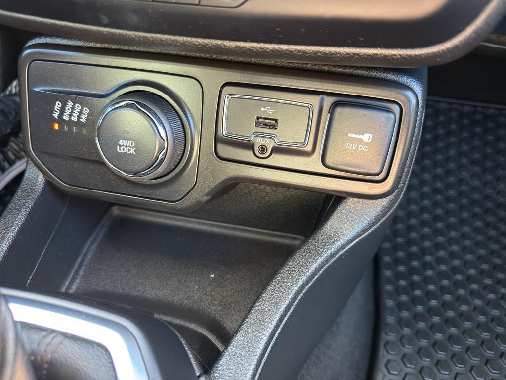 used 2019 Jeep Renegade car, priced at $15,995