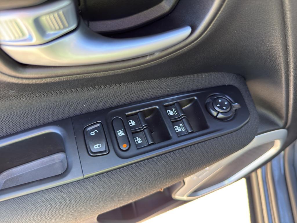 used 2019 Jeep Renegade car, priced at $15,995