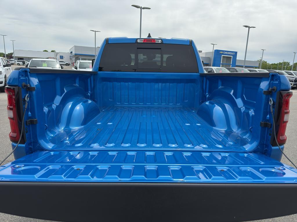 new 2025 Ram 1500 car, priced at $53,942
