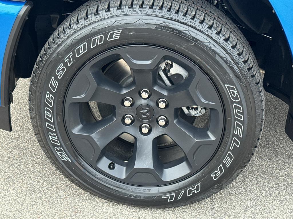 new 2025 Ram 1500 car, priced at $53,942