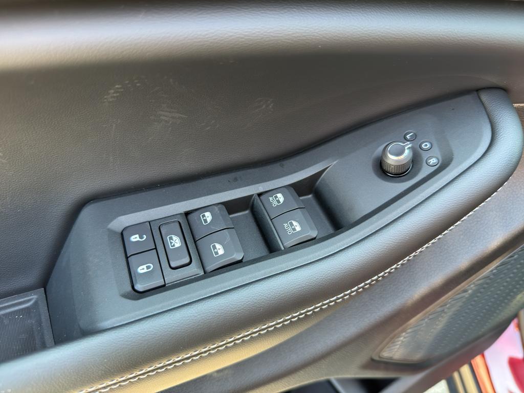 new 2025 Jeep Grand Cherokee L car, priced at $47,438