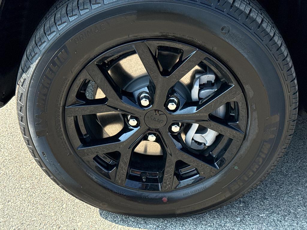 new 2025 Jeep Grand Cherokee L car, priced at $47,438